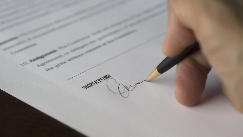 Types of Employment Contracts The Document That Guarantees Your Rights as an Employer or Employee