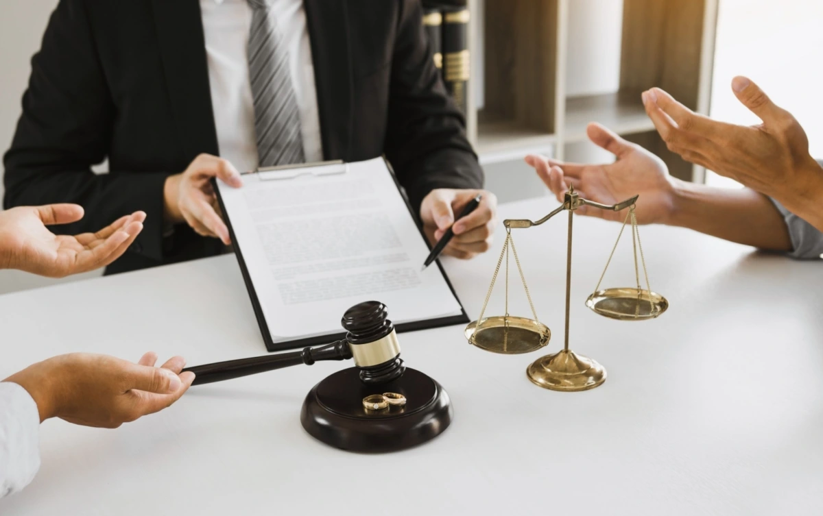 Everything You Need to Know About Commercial Contracts in the Saudi Law